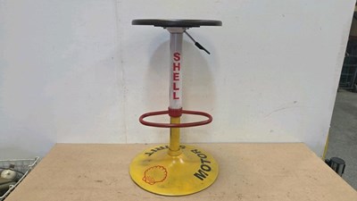 Lot 149 - HAND PAINTED SHELL STYLE ADJUSTABLE KITCHEN / BAR STOOL