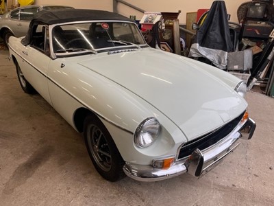 Lot 167 - 1972 MG B ROADSTER