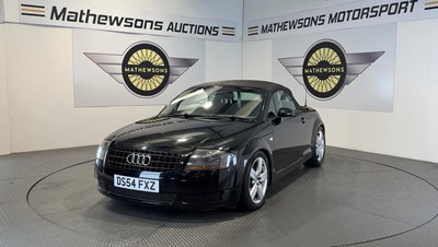 Lot 74 - 2005 AUDI TT ROADSTER (150 BHP)