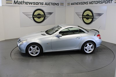 Lot 370 - 2005 MERCEDES SLK 200 KOMPRESSOR