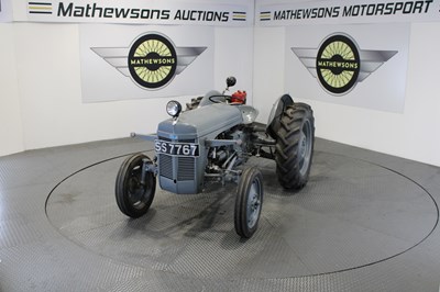 Lot 320 - 1950 FERGUSON TED