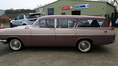 Lot 267 - 1960 VAUXHALL CRESTA PA SERIES