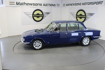Lot 108 - 1973 TRIUMPH 2000