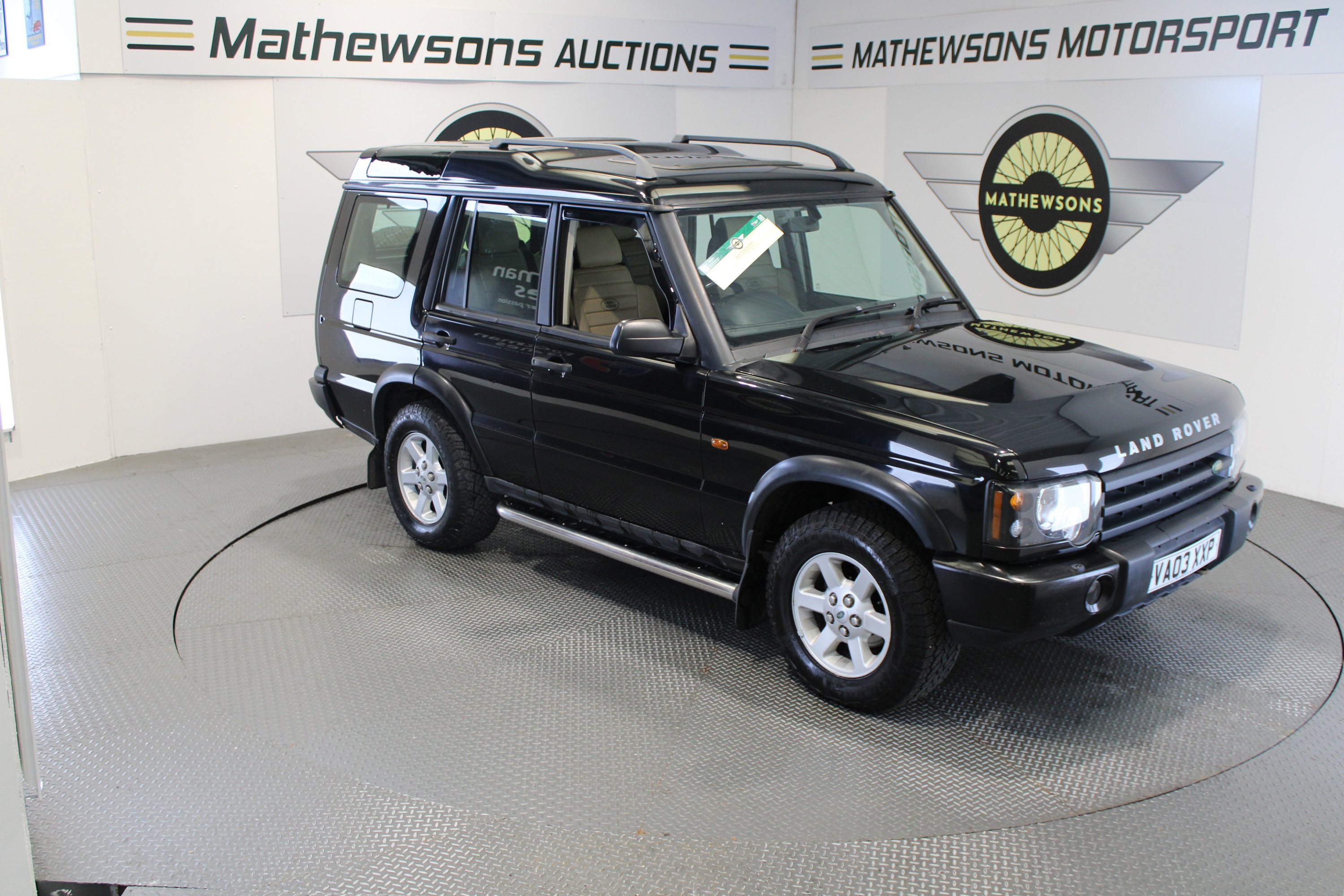 Lot 128 - 2003 LAND ROVER DISCOVERY TD5 GS