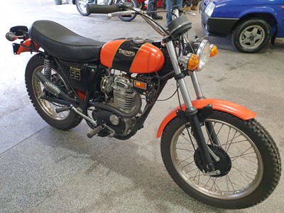 Lot 317 - TRIUMPH GREEN LANE