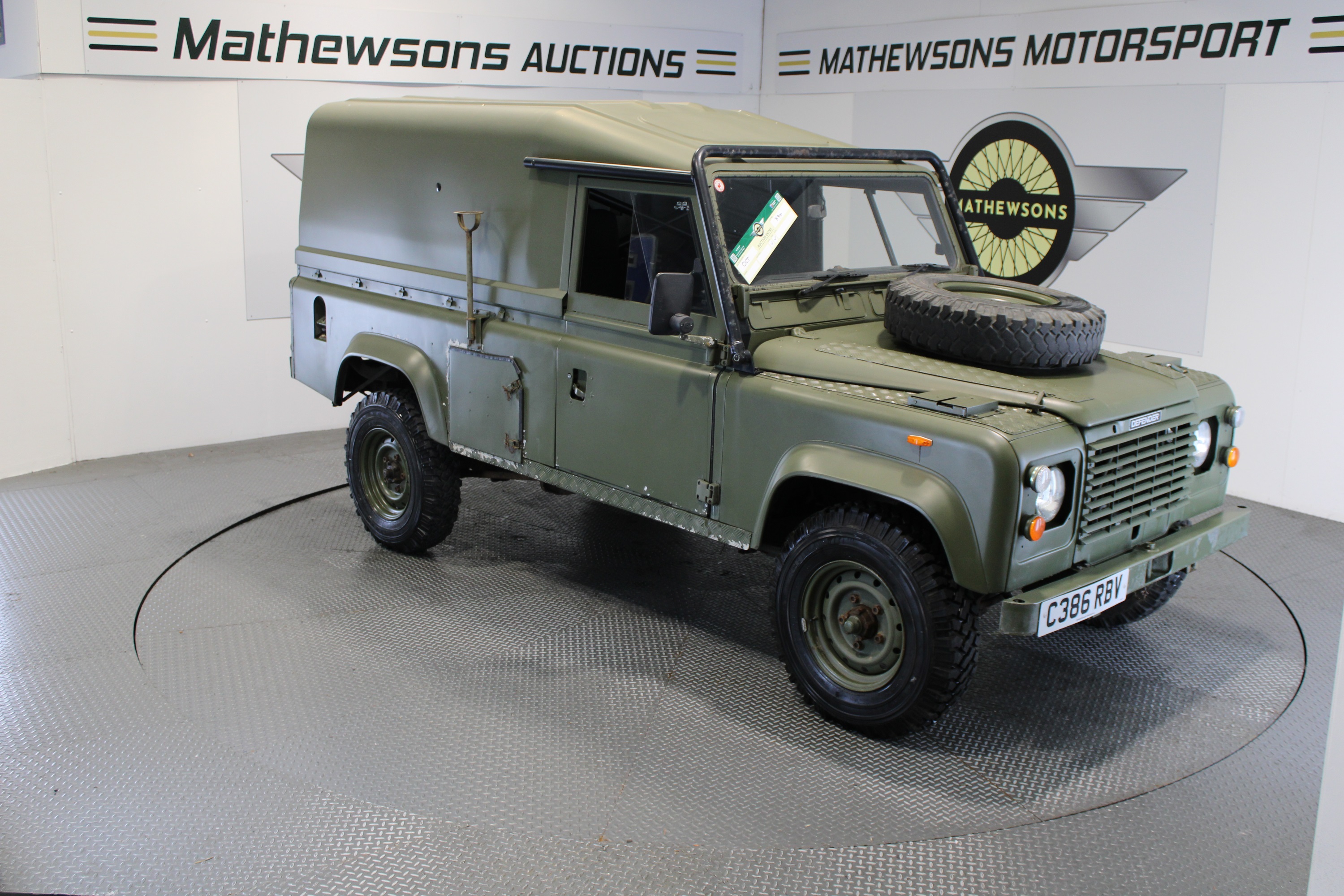 Lot 334 - 1986 LAND ROVER DEFENDER 110 TD