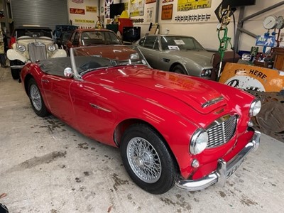 Lot 377 - 1957 AUSTIN HEALEY 100/6
