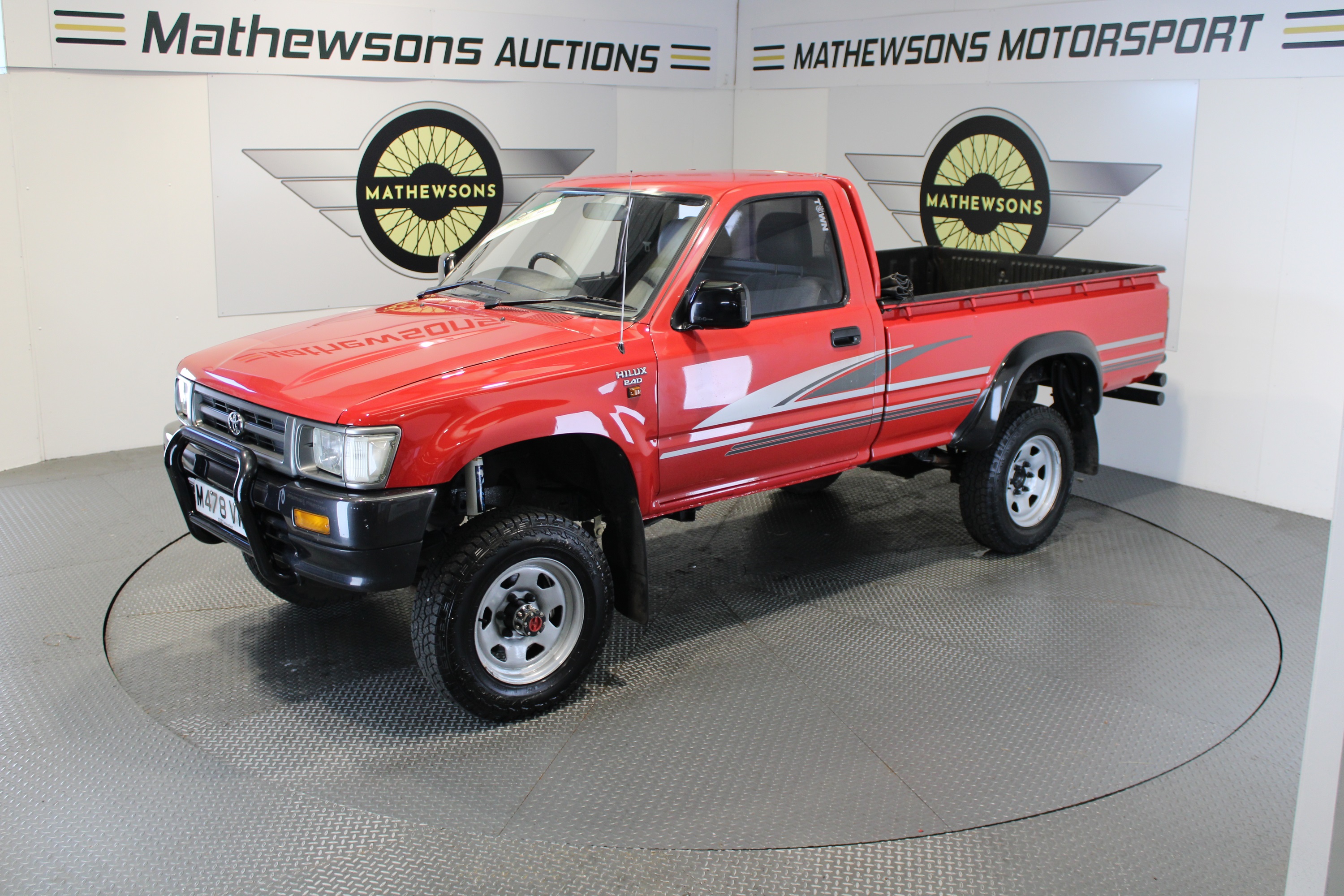 Lot 364 - 1995 TOYOTA HILUX 4X4 DIESEL