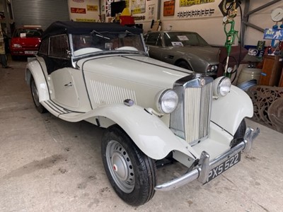 Lot 379 - 1951 MG TD