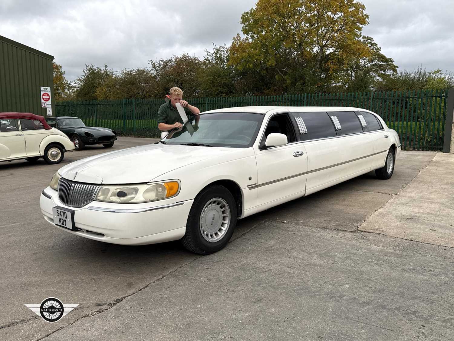1999 LINCOLN STRETCH LIM...