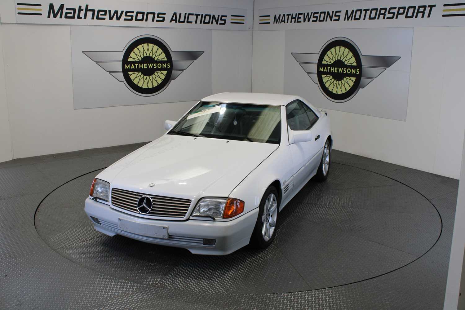 1991 MERCEDES 300SL-24 AUT...