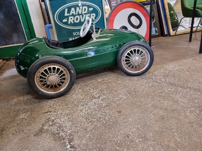 Lot 356 - GREEN PEDAL CAR