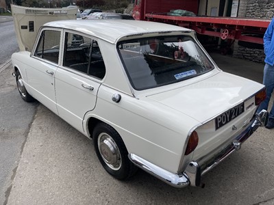 Lot 419 - 1968 TRIUMPH 1300