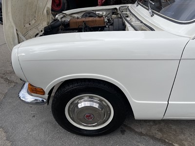 Lot 419 - 1968 TRIUMPH 1300