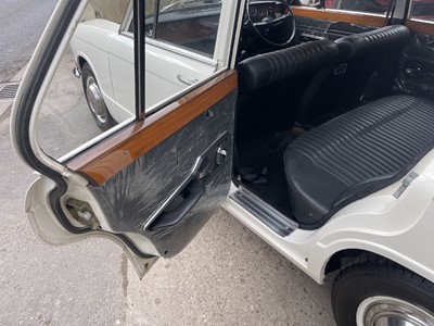 Lot 419 - 1968 TRIUMPH 1300