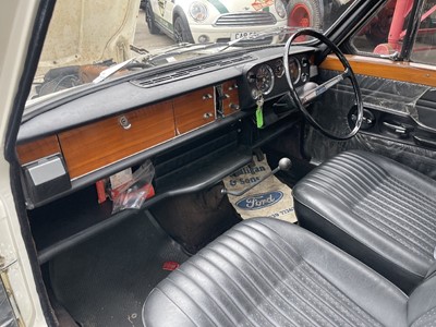 Lot 419 - 1968 TRIUMPH 1300