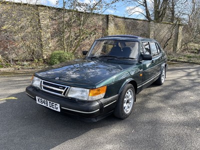 Lot 460 - 1993 SAAB 900 SE