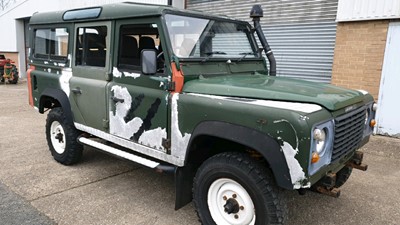 Lot 83 - 1999 LAND ROVER DEFENDER 110
