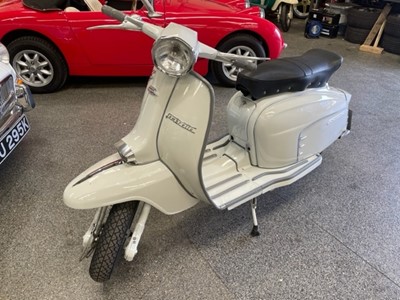 Lot 45 - 1966 LAMBRETTA SX150