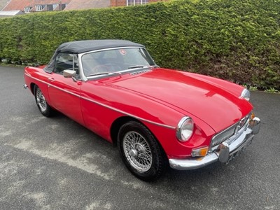 Lot 52 - 1969 MG B ROADSTER