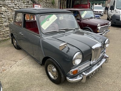 Lot 55 - 1967 RILEY ELF