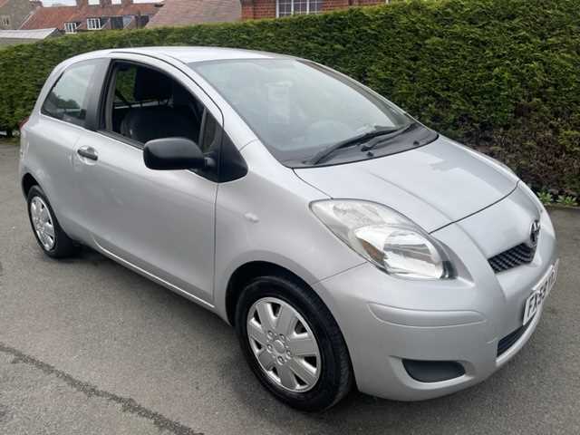Lot 78 - 2009 TOYOTA YARIS
