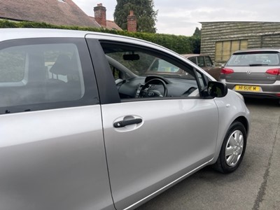 Lot 78 - 2009 TOYOTA YARIS