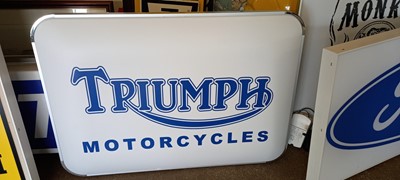Lot 446 - TRUMPH MOTOCYCLES LIGHT UP SIGN