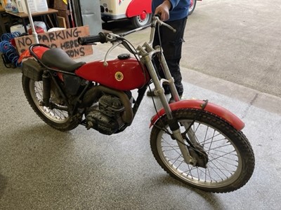 Lot 220 - BULTACO SHERPA TRIALS BIKE
