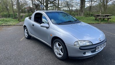 Lot 284 - 1998 VAUXHALL TIGRA CHEQUERS