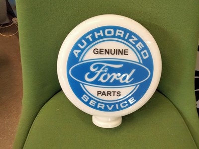 Lot 131 - FORD GLOBE