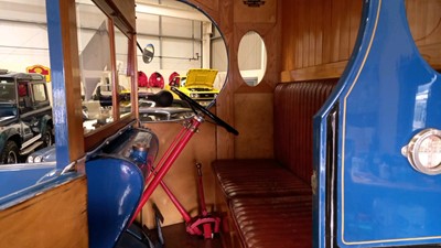Lot 335 - 1924 ALBION LORRY