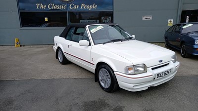 Lot 344 - FORD ESCORT CABRIOLET