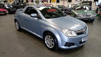 Lot 355 - 2005 VAUXHALL TIGRA TWINPORT