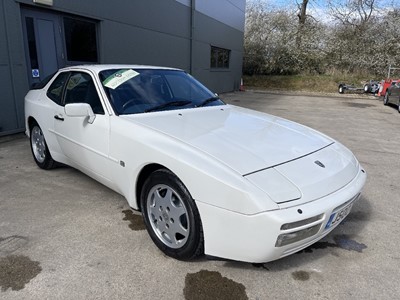 Lot 579 - 1991 PORSCHE 944 S2