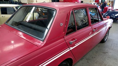 Lot 63 - 1969 HILLMAN MINX