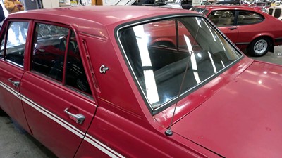 Lot 63 - 1969 HILLMAN MINX