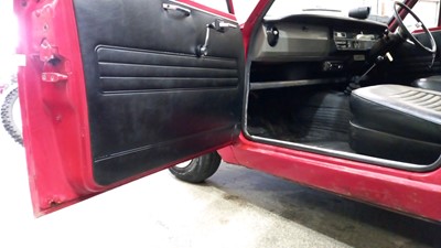 Lot 63 - 1969 HILLMAN MINX