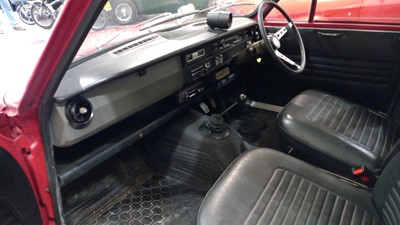 Lot 63 - 1969 HILLMAN MINX