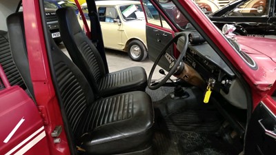 Lot 63 - 1969 HILLMAN MINX