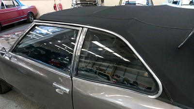 Lot 45 - 1976 FORD CORTINA 2000 GT