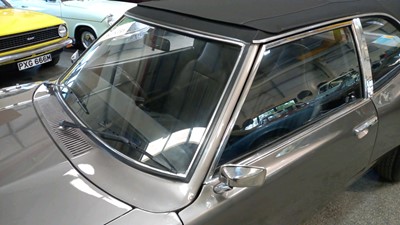 Lot 45 - 1976 FORD CORTINA 2000 GT