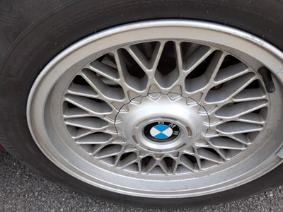 Lot 52 - 1987 BMW M535i