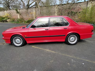 Lot 52 - 1987 BMW M535i