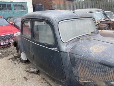 Lot 58 - 1952 CITROEN LIGHT 15
