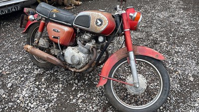 Lot 74 - 1975 HONDA CD175