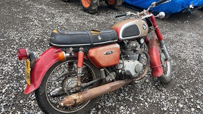 Lot 74 - 1975 HONDA CD175
