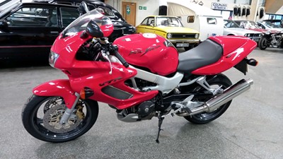 Lot 250 - 1997 HONDA VTR 1000 FIRESTORM