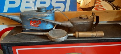 Lot 136 - 3 X SMALL OIL CANS