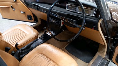 Lot 105 - 1972 ROVER P6 2000 SC